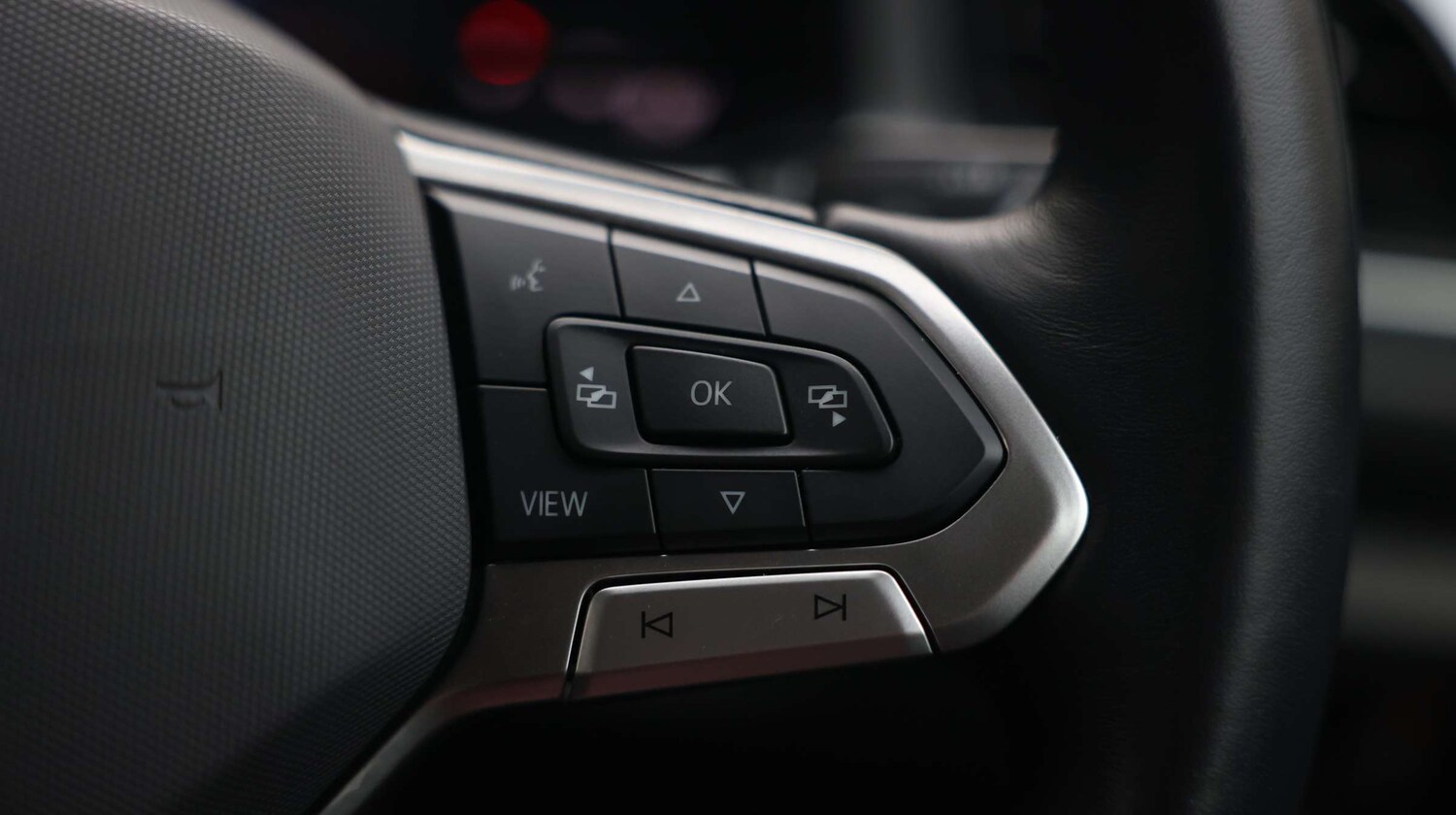 Used Volkswagen T-Roc 2024 for sale - 76818597: Photo 35