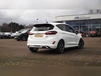 Used Ford Fiesta 2024 for sale - 77193532: Photo