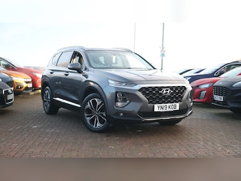 Used Hyundai Santa Fe 2019 for sale - 77035847: Photo