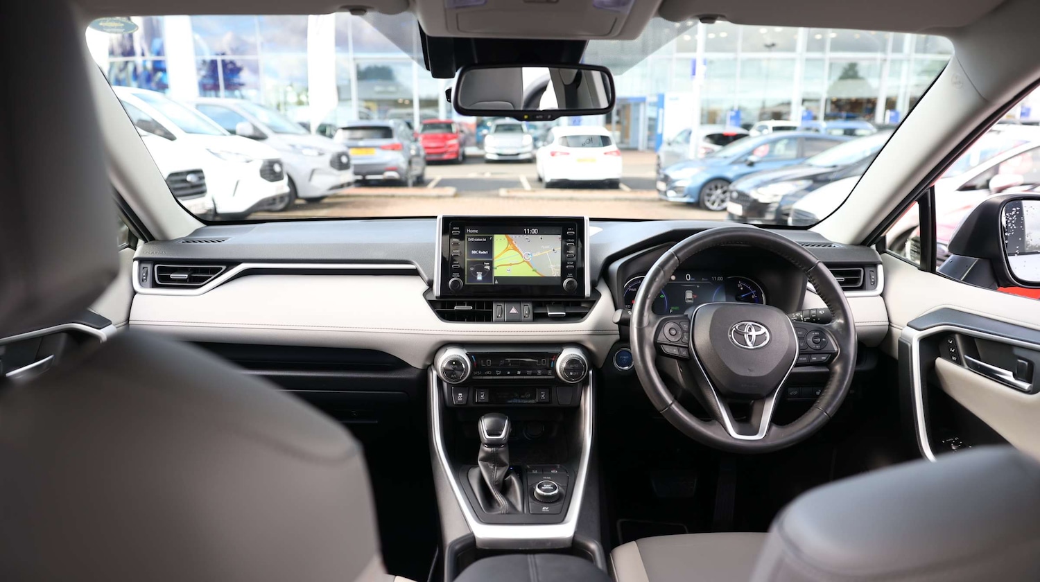 Used Toyota RAV4 2019 for sale - 76818498: Photo 23