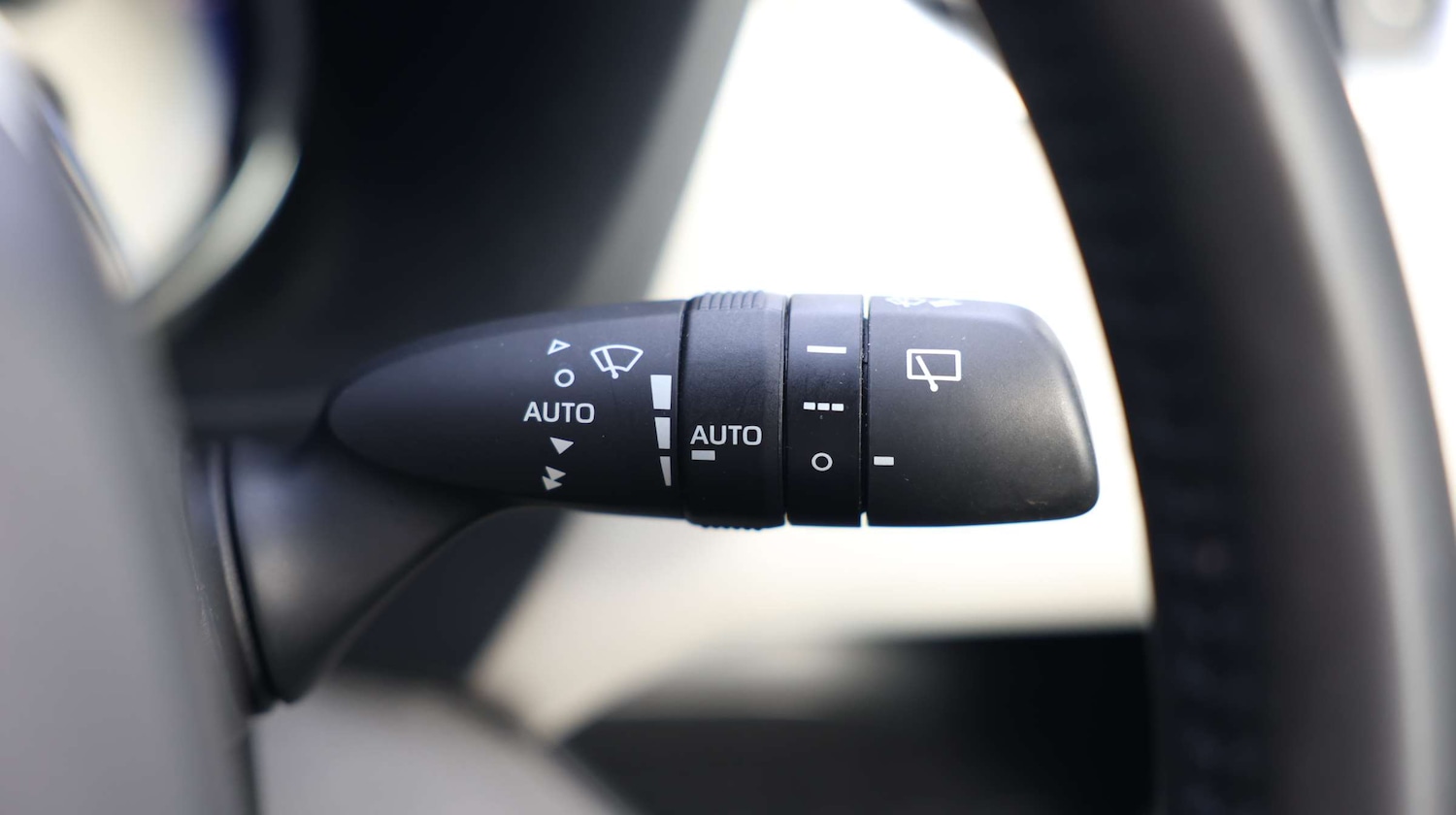 Used Toyota RAV4 2019 for sale - 76818498: Photo 38