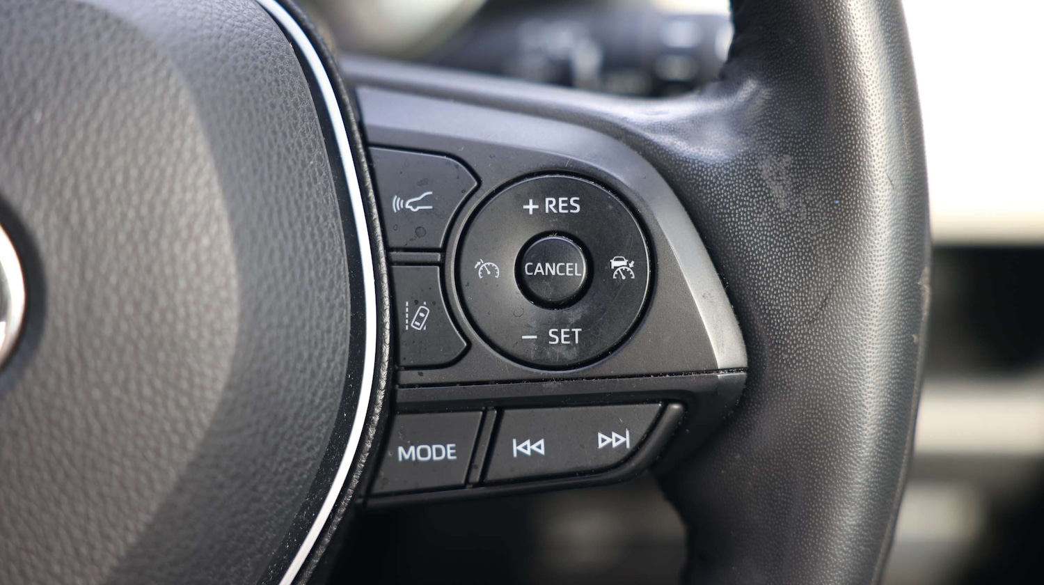 Used Toyota RAV4 2019 for sale - 76818498: Photo 40