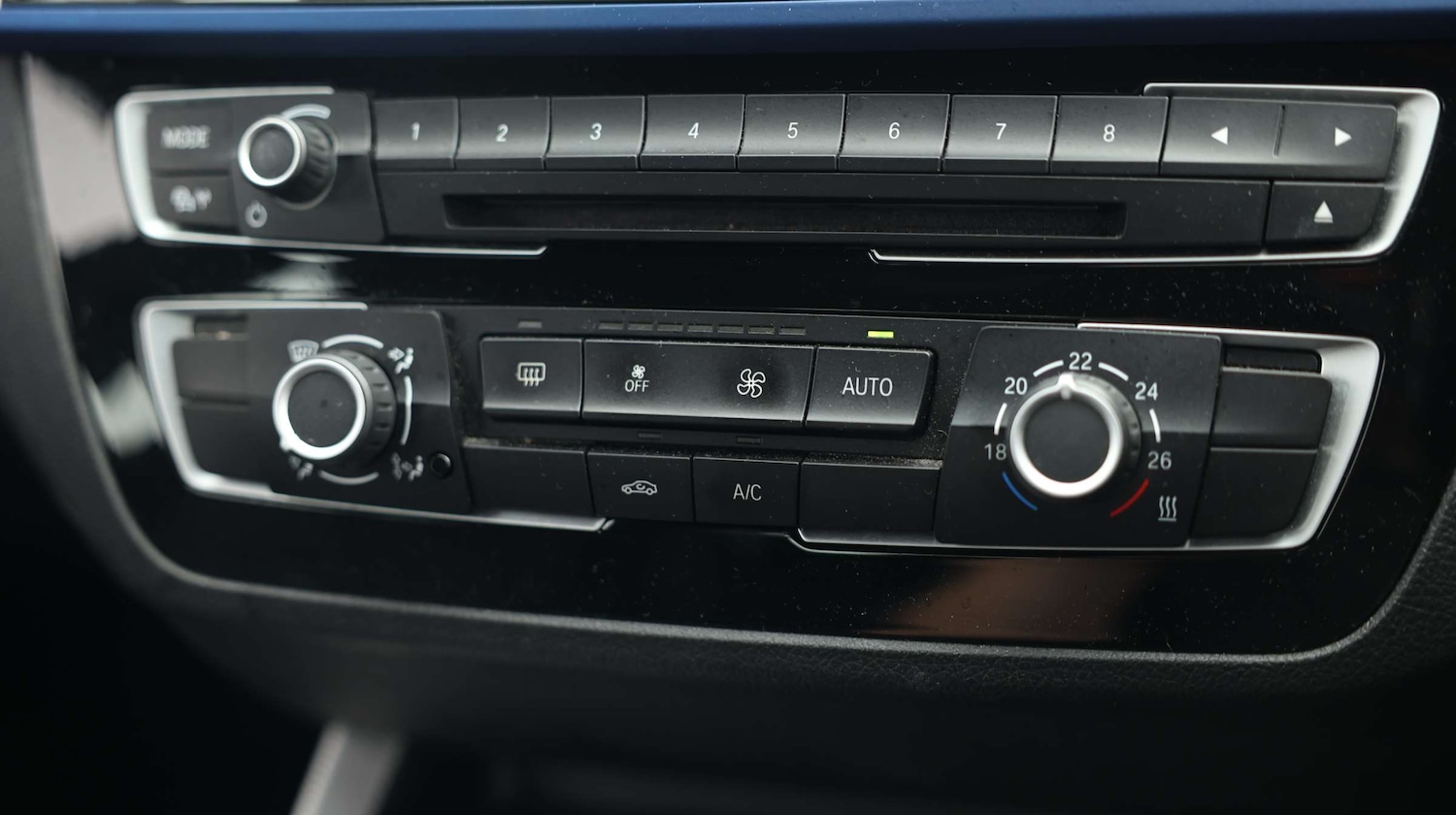 Used BMW 1 Series 2018 for sale - 76818543: Photo 30