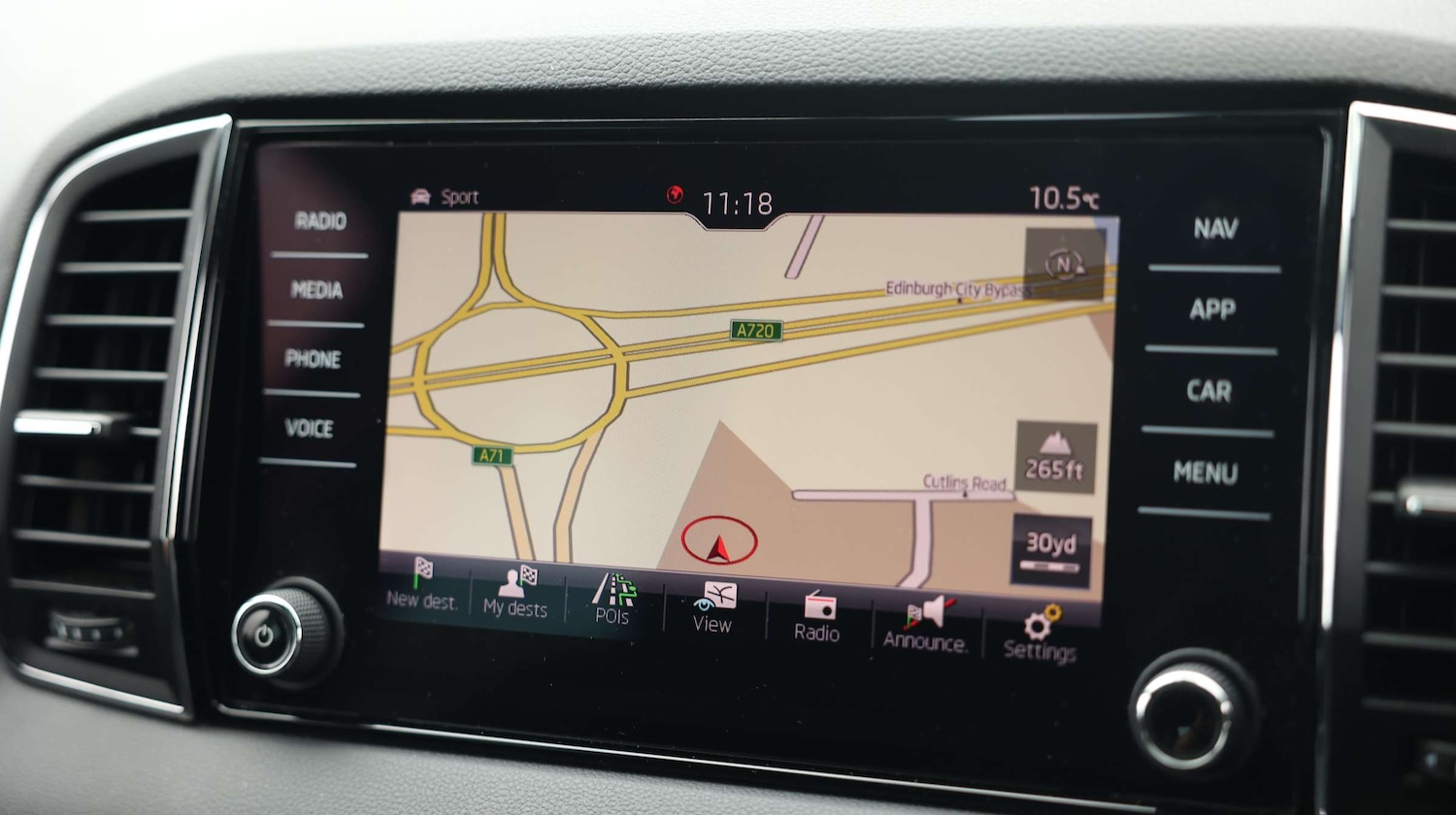 Used Skoda Karoq 2018 for sale - 76818496: Photo 29