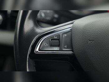 Used Skoda Karoq 2018 for sale - 76818496: Photo