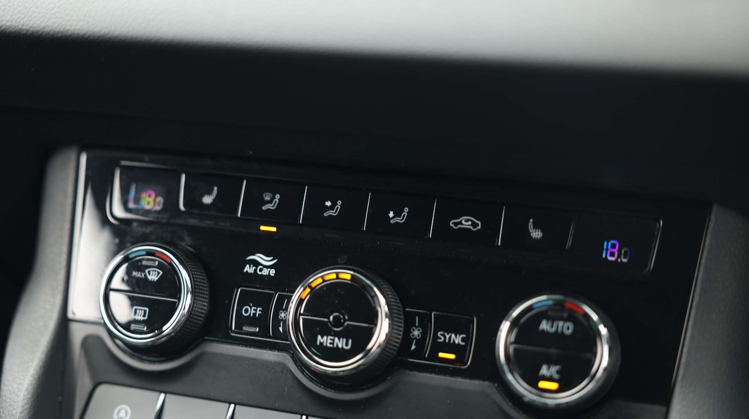 Used Skoda Karoq 2018 for sale - 76818496: Photo 34