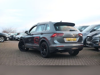 Used Volkswagen Tiguan 2021 for sale - 76818581: Photo