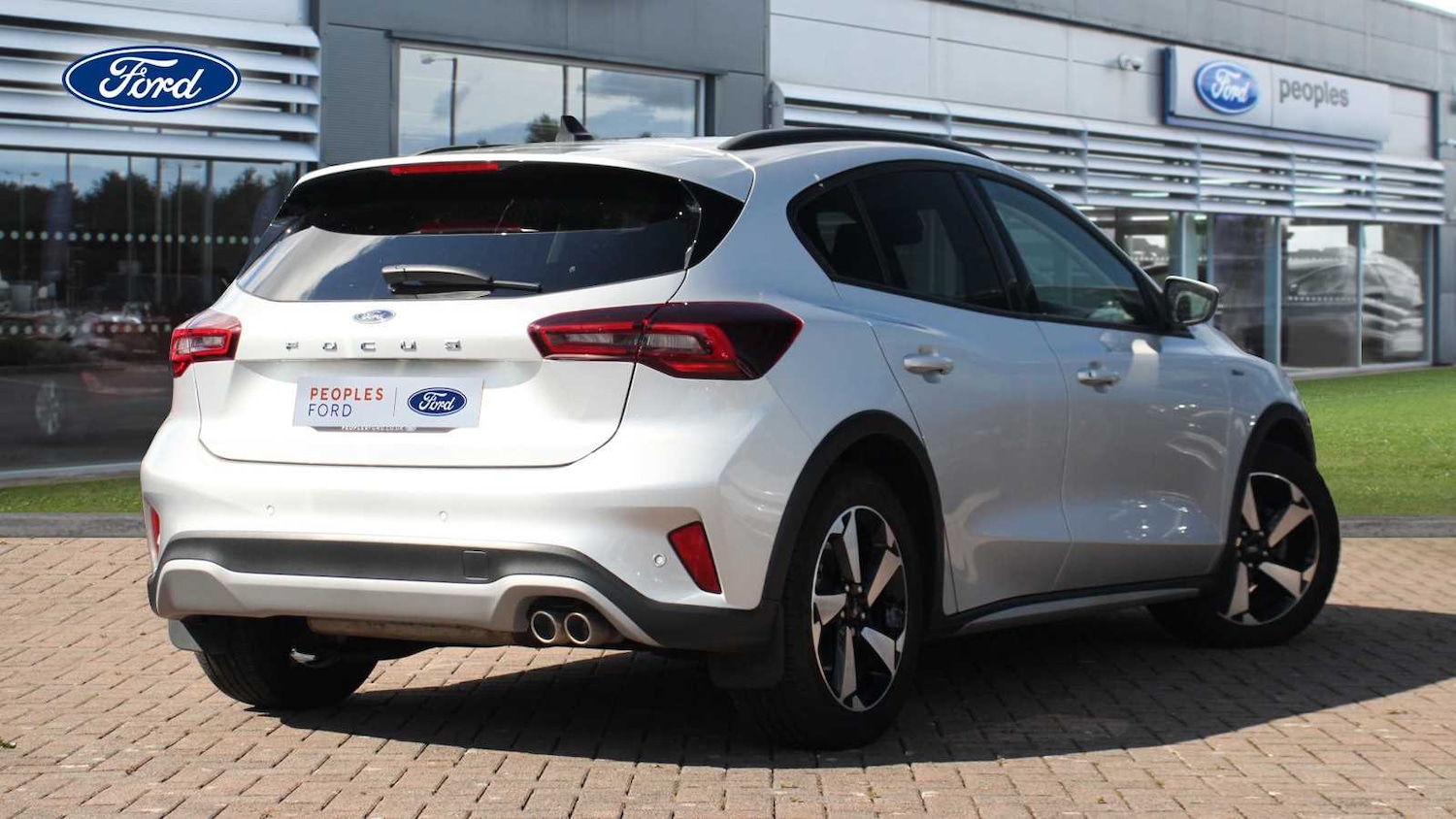 Used Ford Focus 2023 for sale - 76954199: Photo 3