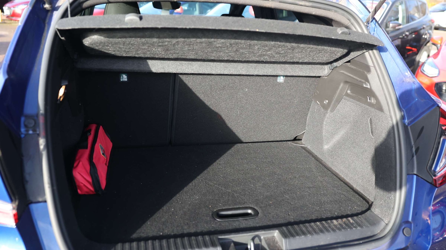 Used Renault Captur 2021 for sale - 76818536: Photo 16