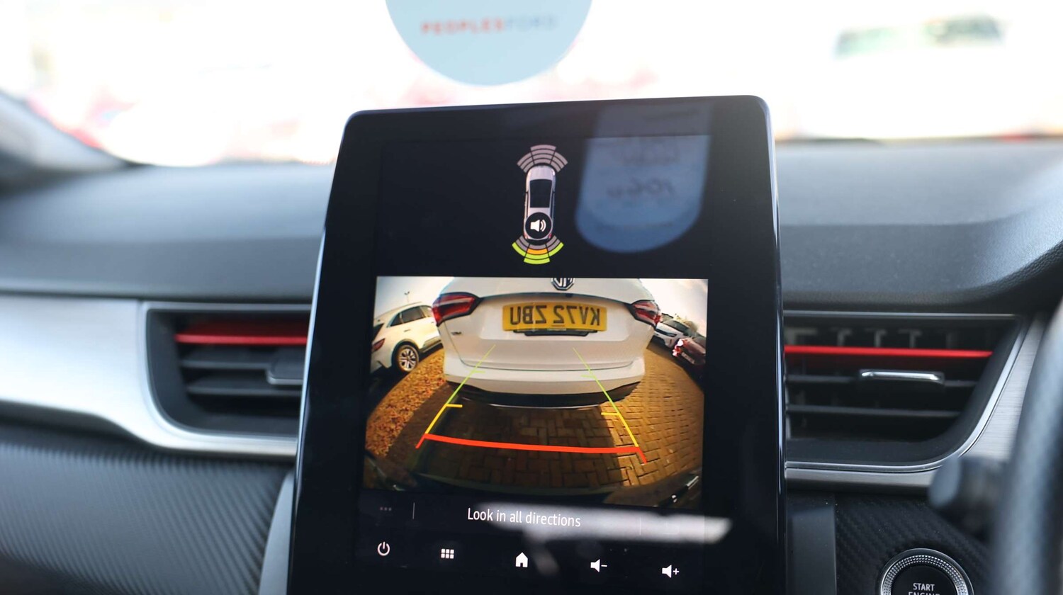 Used Renault Captur 2021 for sale - 76818536: Photo 30