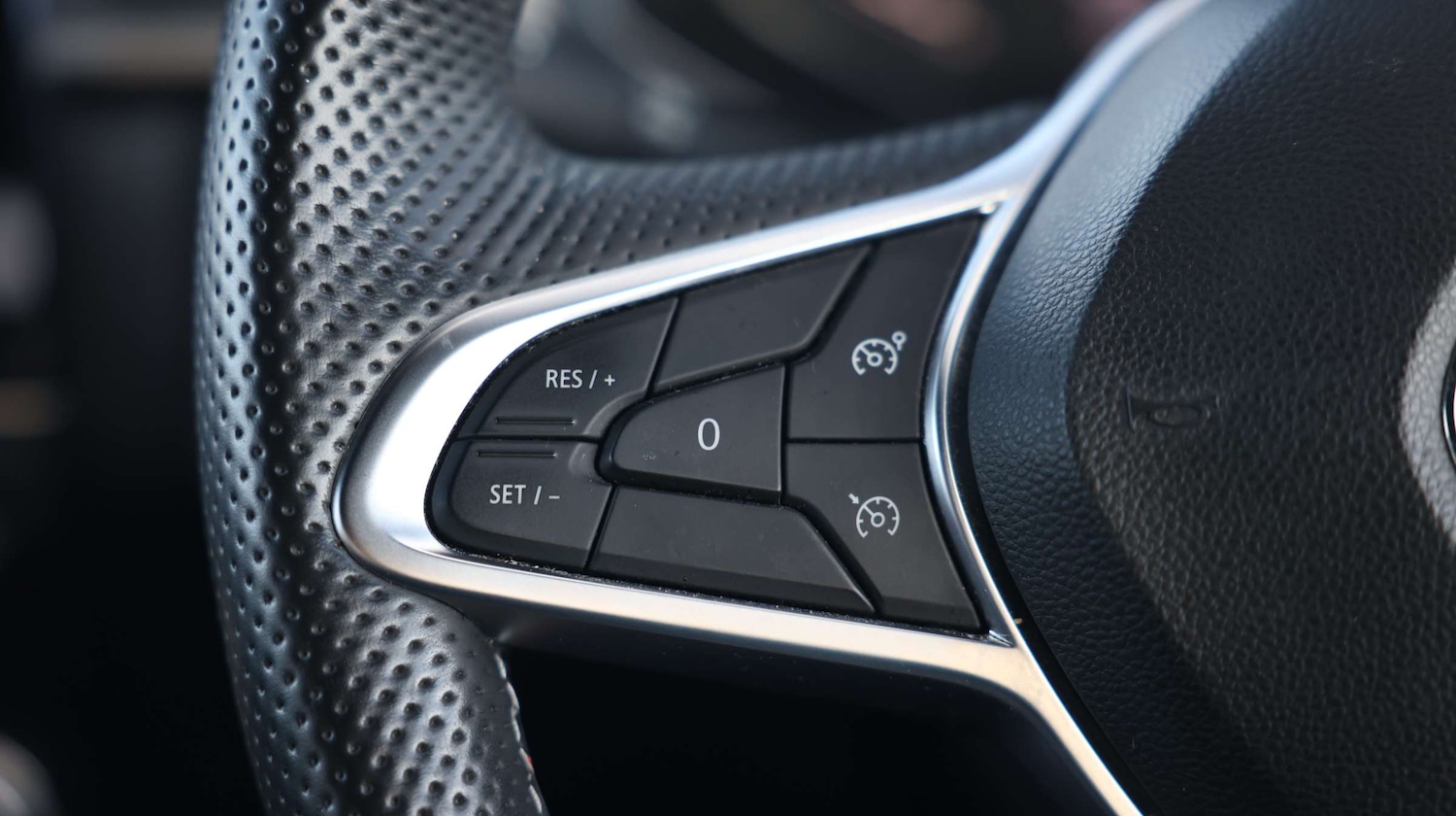 Used Renault Captur 2021 for sale - 76818536: Photo 38