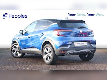 Used Renault Captur 2021 for sale - 76818536: Photo