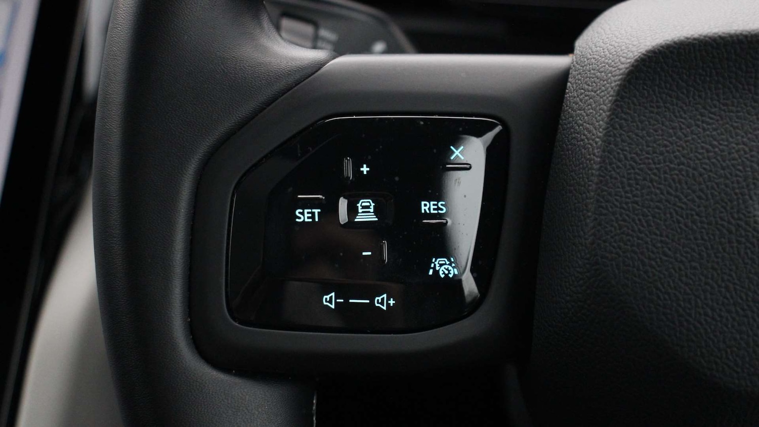 Used Ford Capri 2024 for sale - 76818471: Photo 35