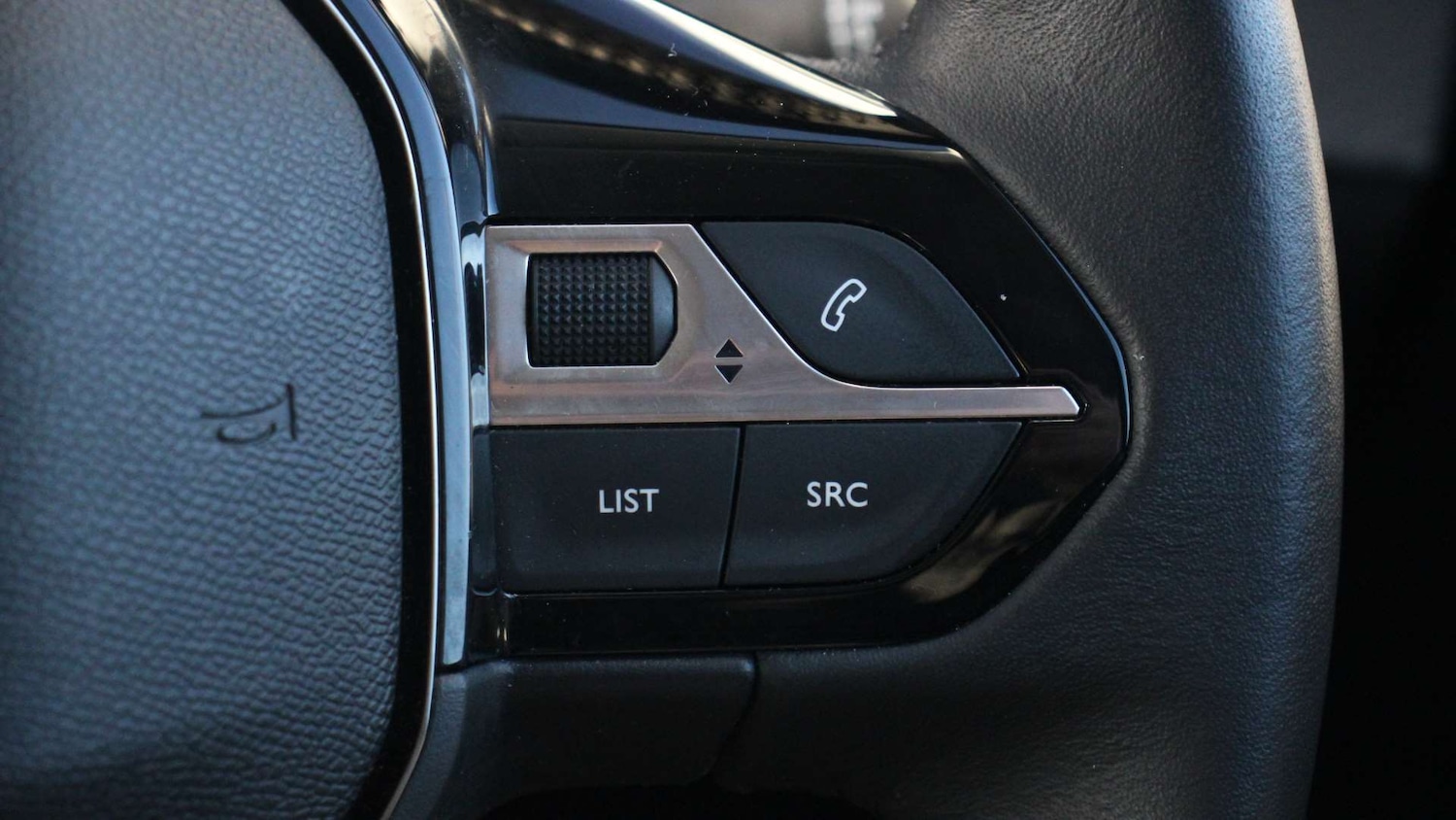 Used Peugeot 208 2024 for sale - 76818565: Photo 38