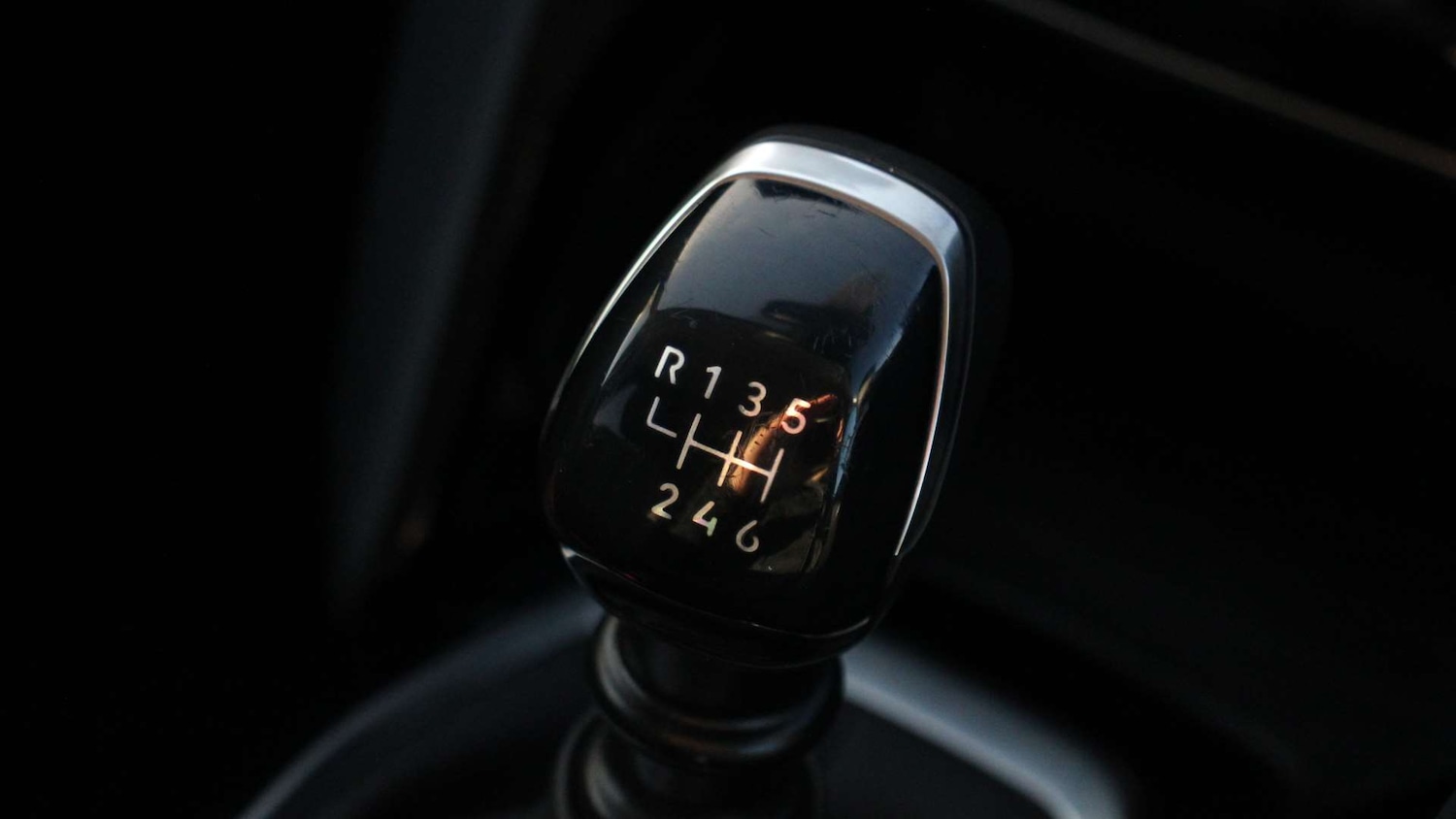 Used Peugeot 208 2024 for sale - 76818565: Photo 39