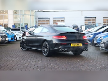 Used Mercedes-Benz C Class 2019 for sale - 77111344: Photo