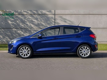 Used Ford Fiesta 2017 for sale - 79165303: Photo