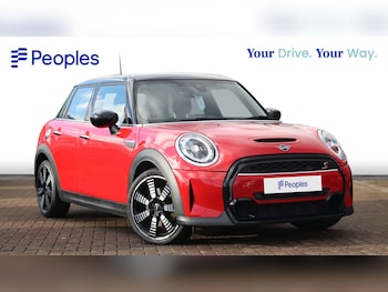 Used MINI Hatch 2023 for sale - 77145802: Photo