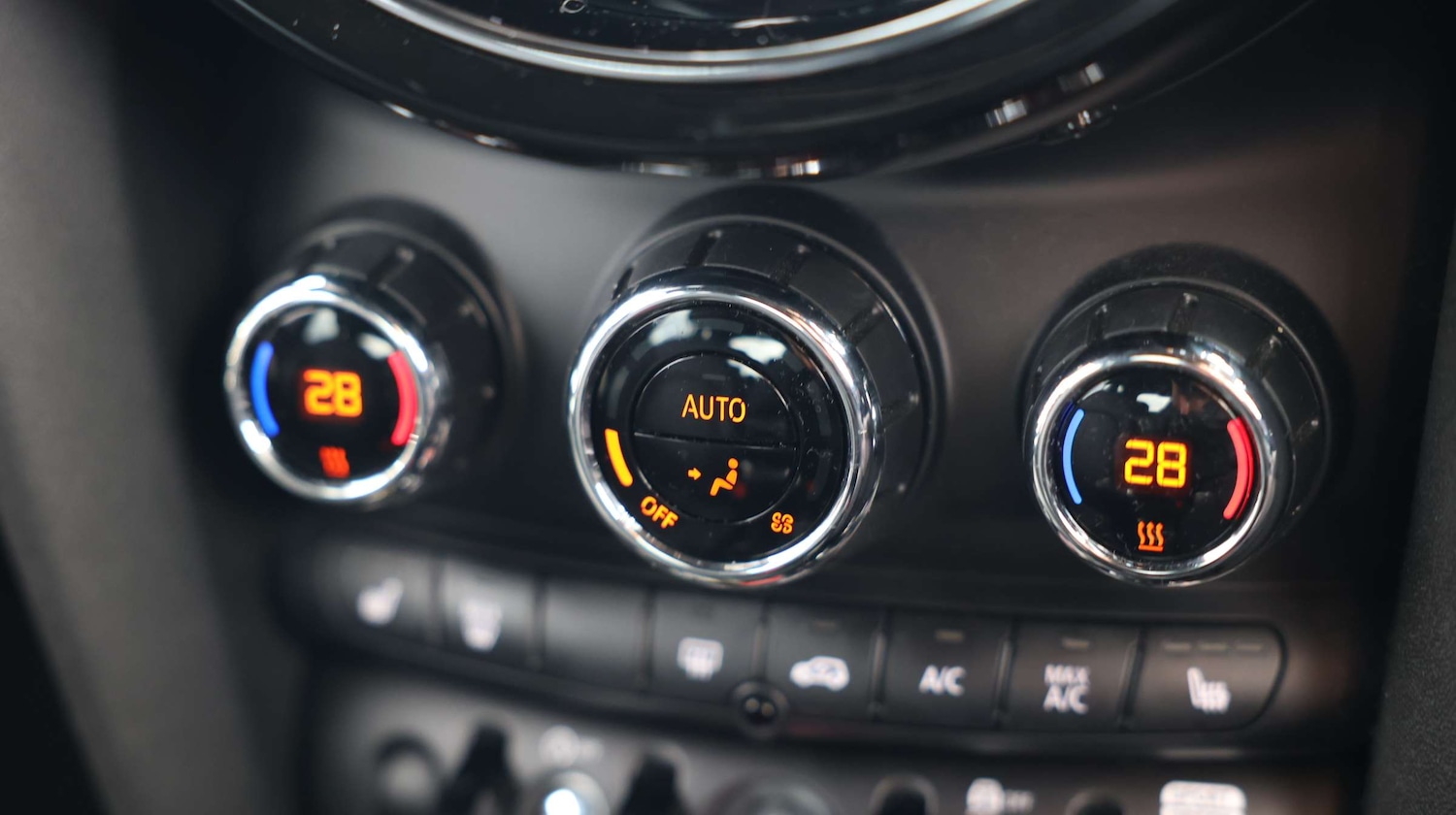 Used MINI Hatch 2023 for sale - 77145802: Photo 31