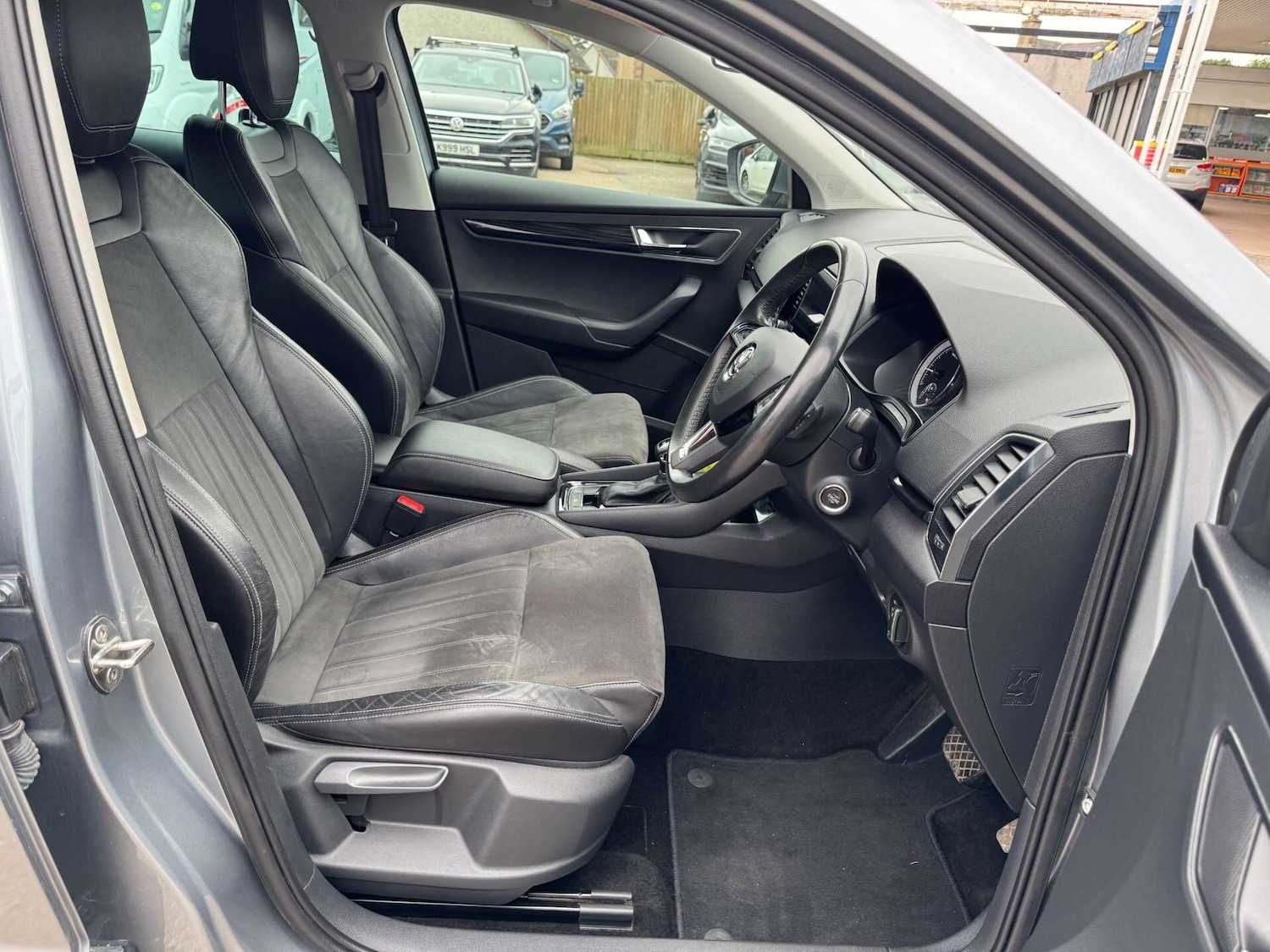 Used Skoda Karoq 2019 for sale - 76649670: Photo 15