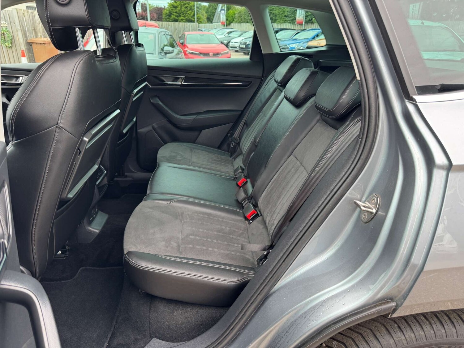 Used Skoda Karoq 2019 for sale - 76649670: Photo 21