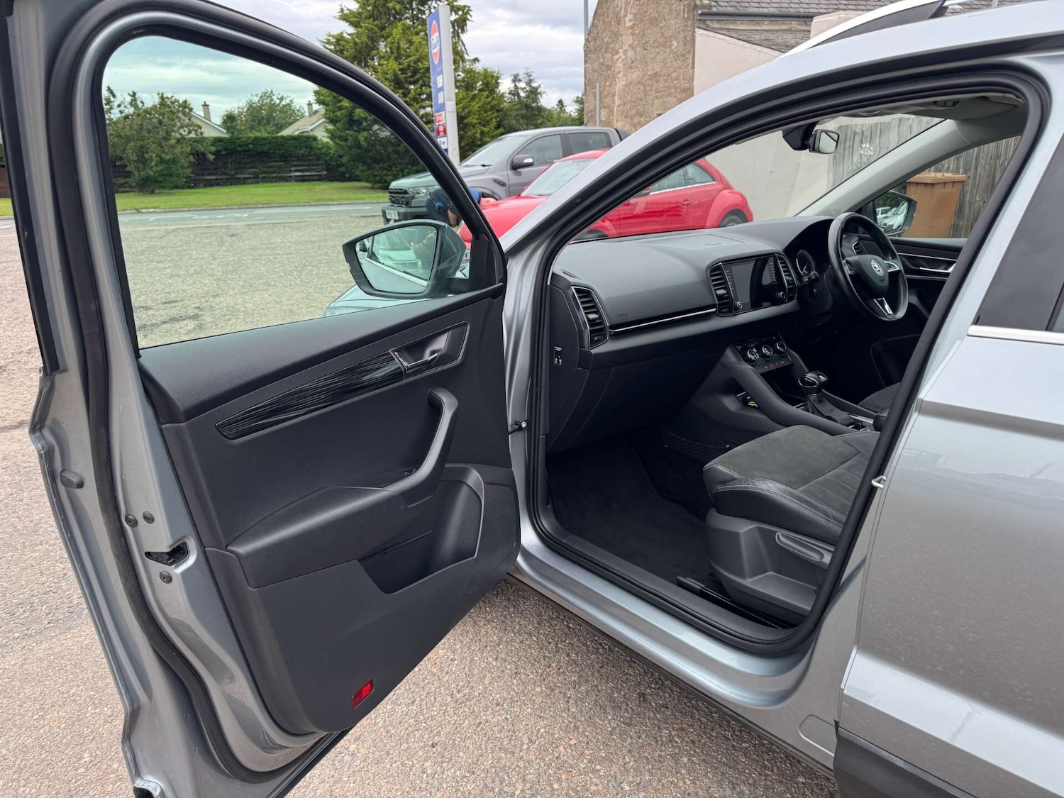 Used Skoda Karoq 2019 for sale - 76649670: Photo 22