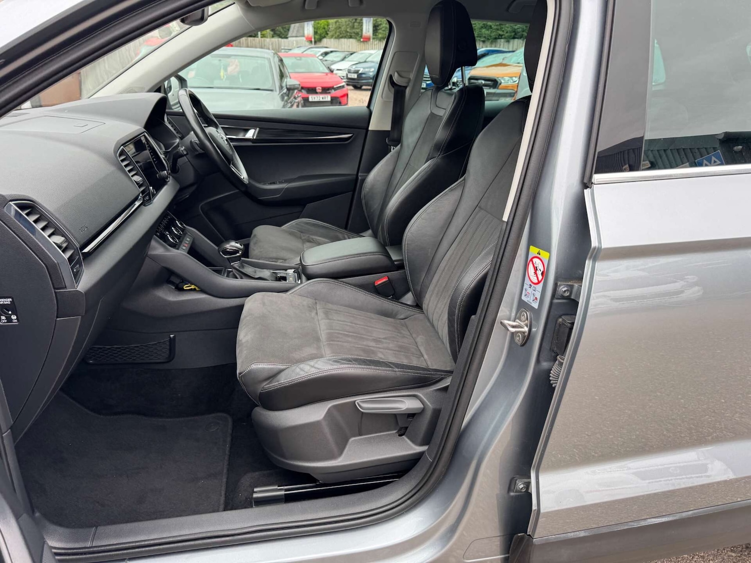 Used Skoda Karoq 2019 for sale - 76649670: Photo 23