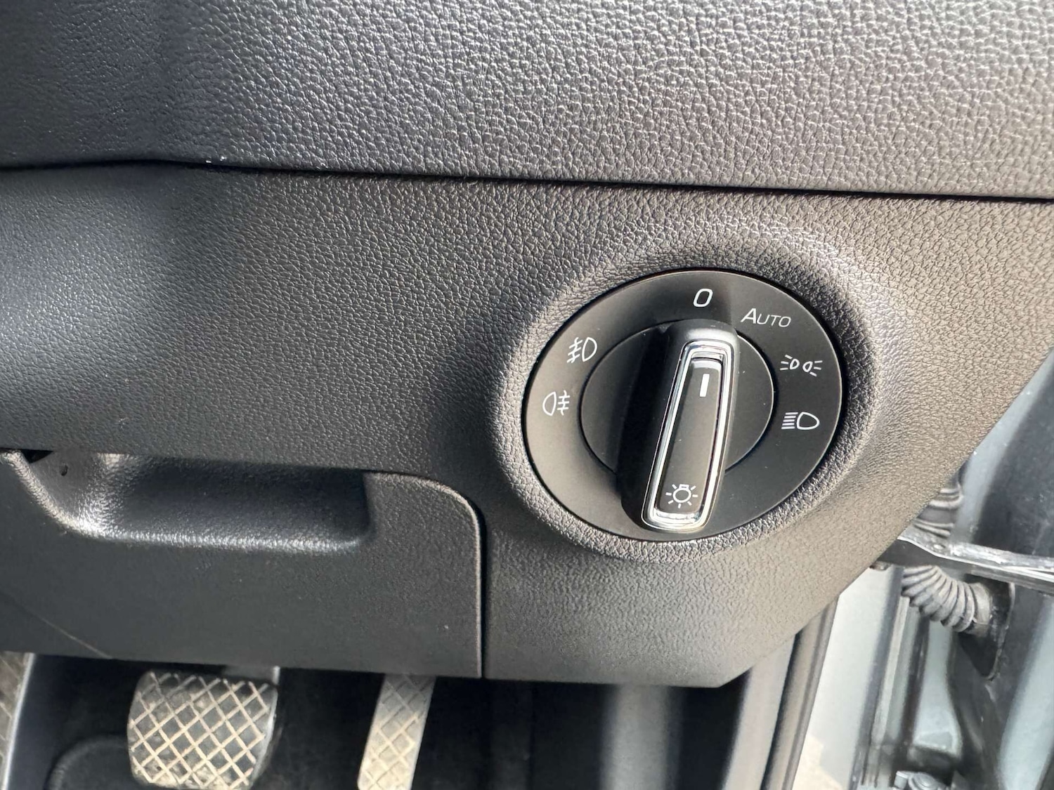 Used Skoda Karoq 2019 for sale - 76649670: Photo 31