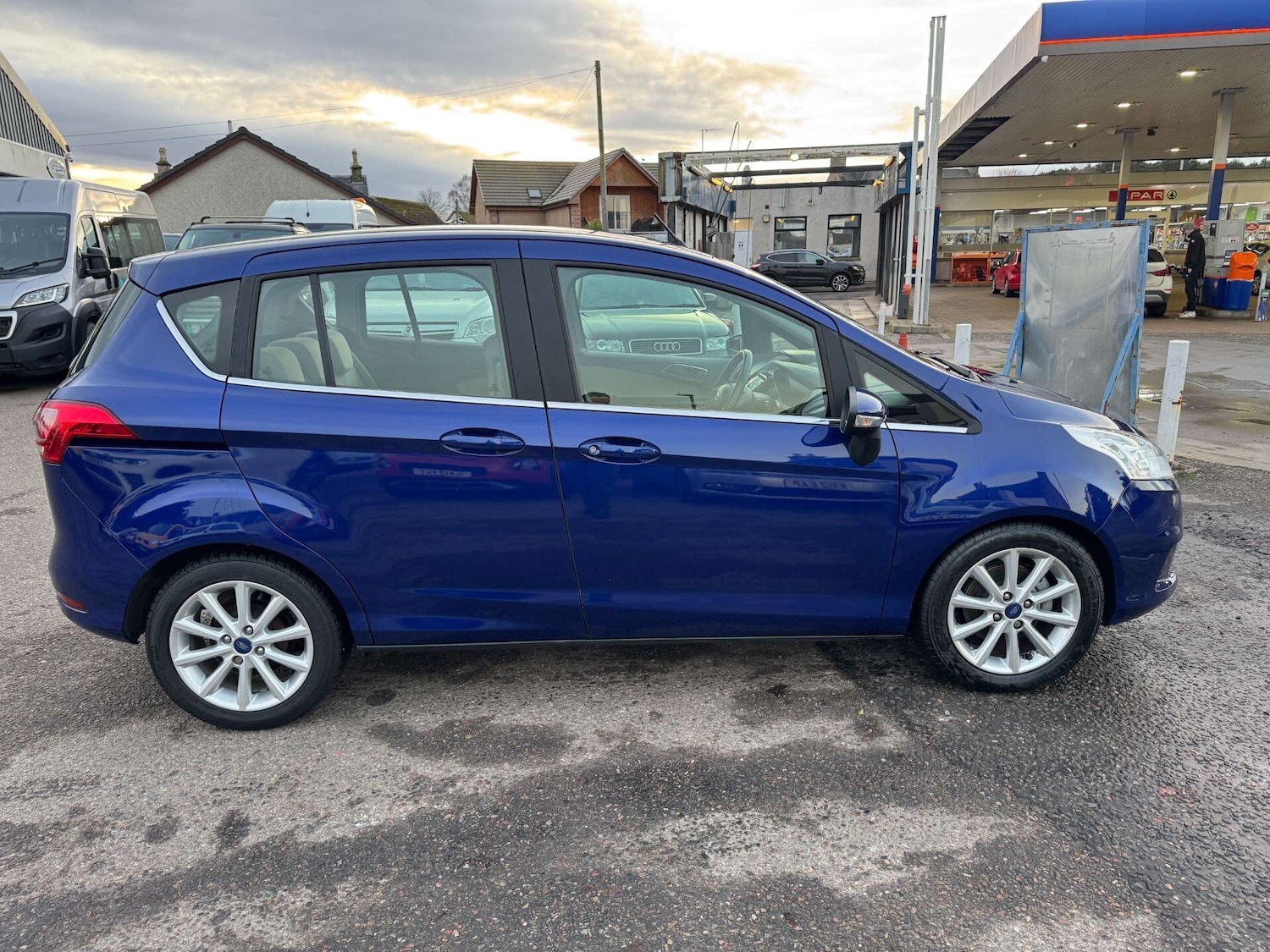 Used Ford B-MAX 2016 for sale - 76909336: Photo 12
