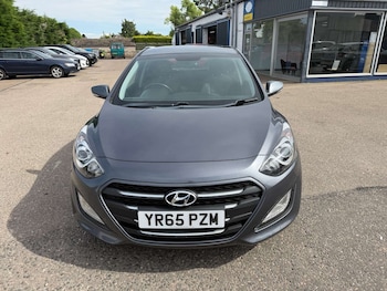 Used Hyundai i30 2015 for sale - 79175517: Photo