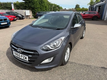 Used Hyundai i30 2015 for sale - 79175517: Photo