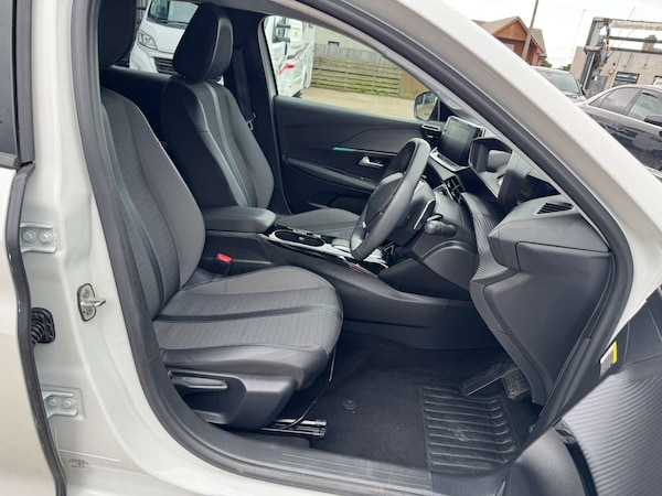 Used Peugeot 208 2022 for sale - 75426802: Photo 15