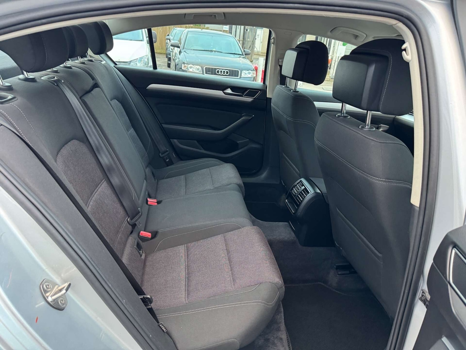 Used Volkswagen Passat 2015 for sale - 76649664: Photo 17