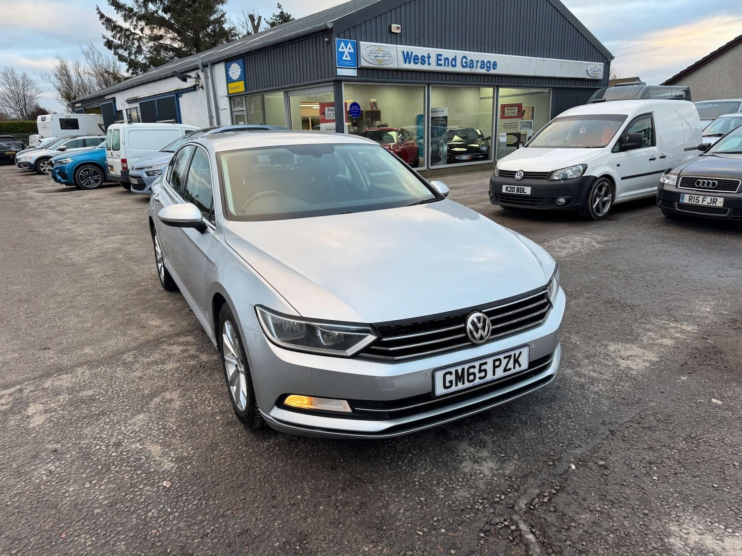 Used Volkswagen Passat 2015 for sale - 76649664: Photo 2