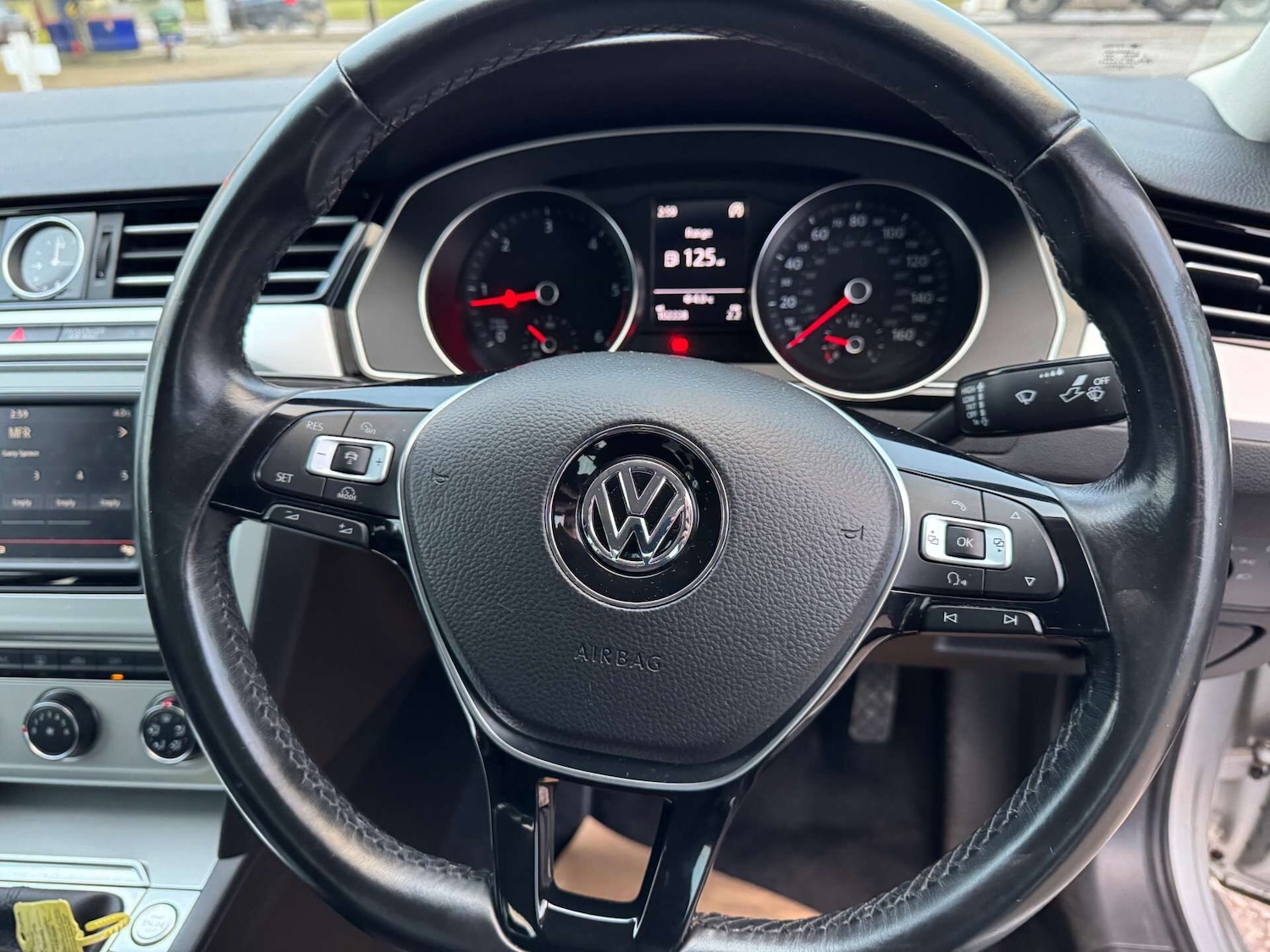 Used Volkswagen Passat 2015 for sale - 76649664: Photo 25