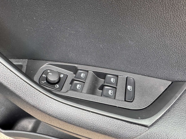 Used Skoda Karoq 2019 for sale - 75650103: Photo 31