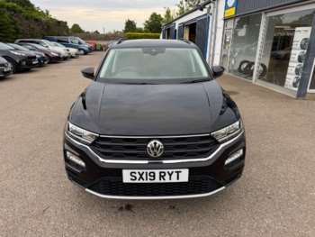 Used Volkswagen T-Roc 2019 for sale - 75048972: Photo