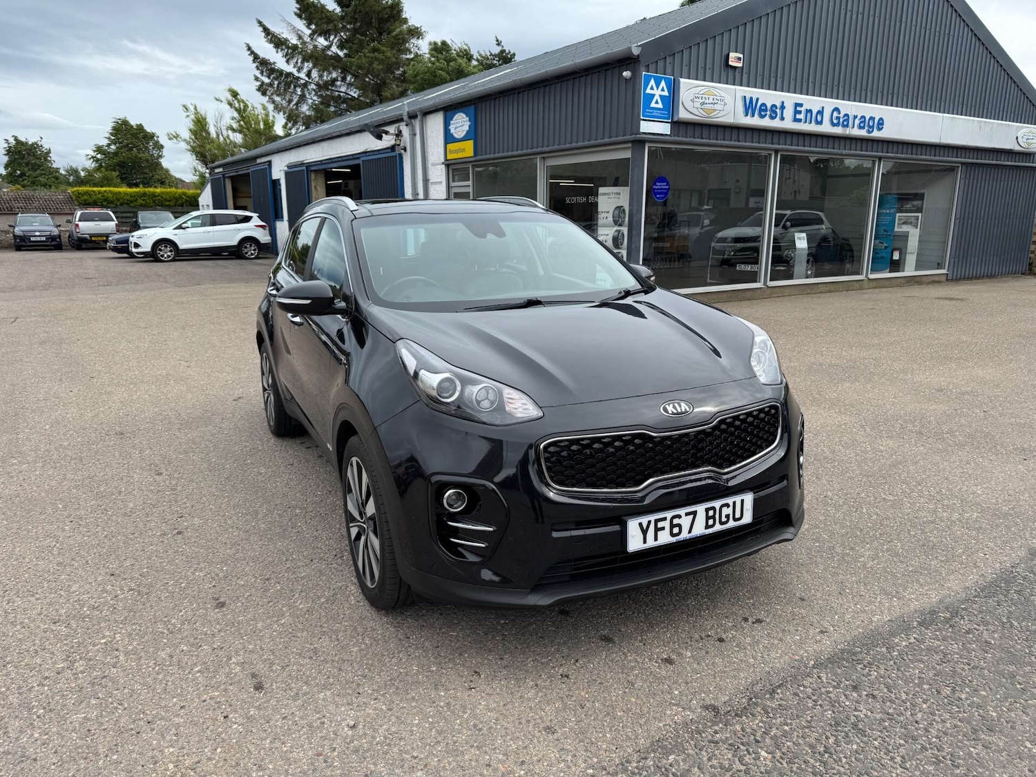 Used Kia Sportage 2017 for sale - 76649675: Photo 2