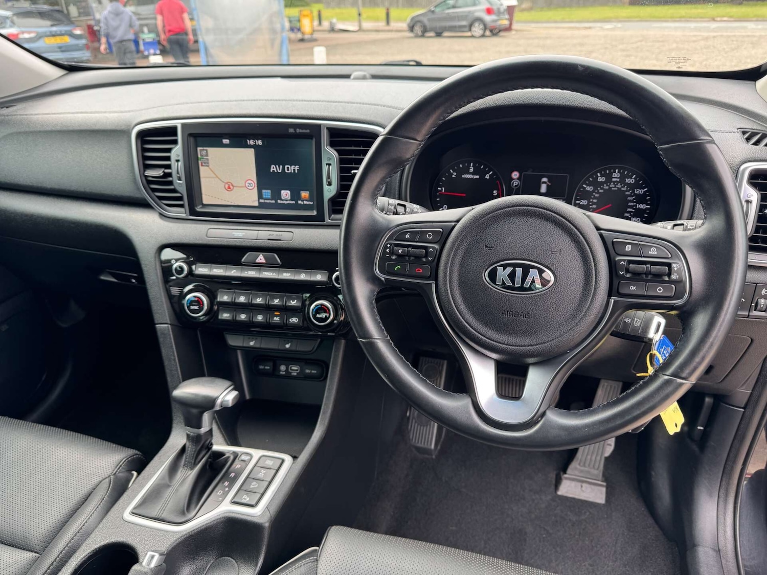 Used Kia Sportage 2017 for sale - 76649675: Photo 24