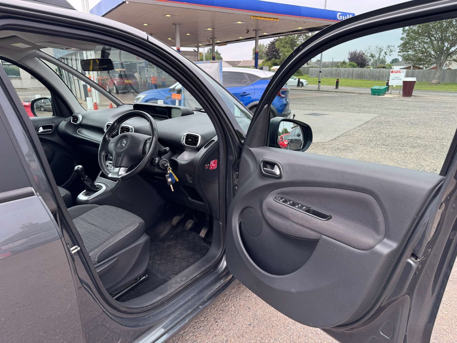 Used Citroen C3 Picasso 2016 for sale - 76651155: Photo 14