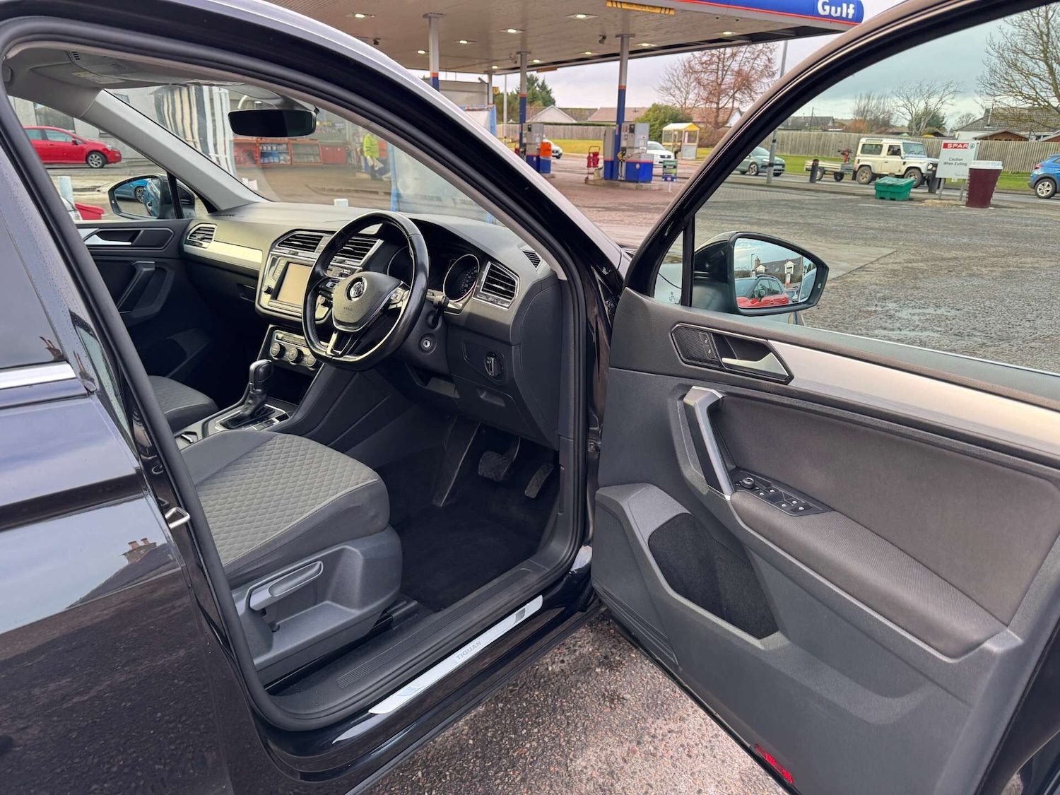 Used Volkswagen Tiguan 2016 for sale - 76909334: Photo 14