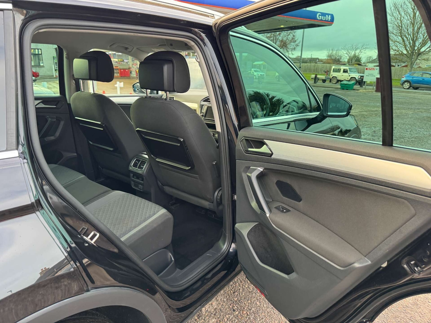 Used Volkswagen Tiguan 2016 for sale - 76909334: Photo 16