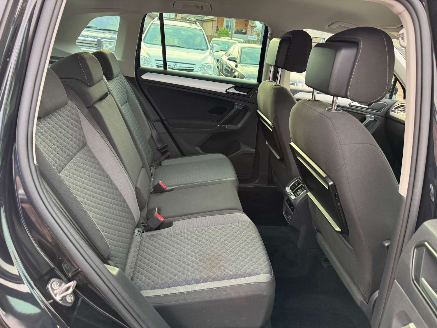 Used Volkswagen Tiguan 2016 for sale - 76909334: Photo 17