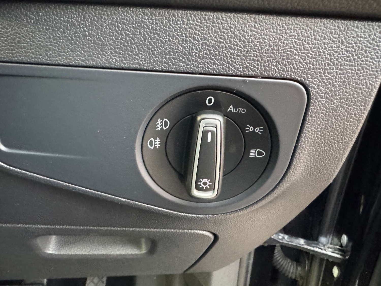 Used Volkswagen Tiguan 2016 for sale - 76909334: Photo 33