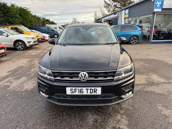 Used Volkswagen Tiguan 2016 for sale - 76909334: Photo