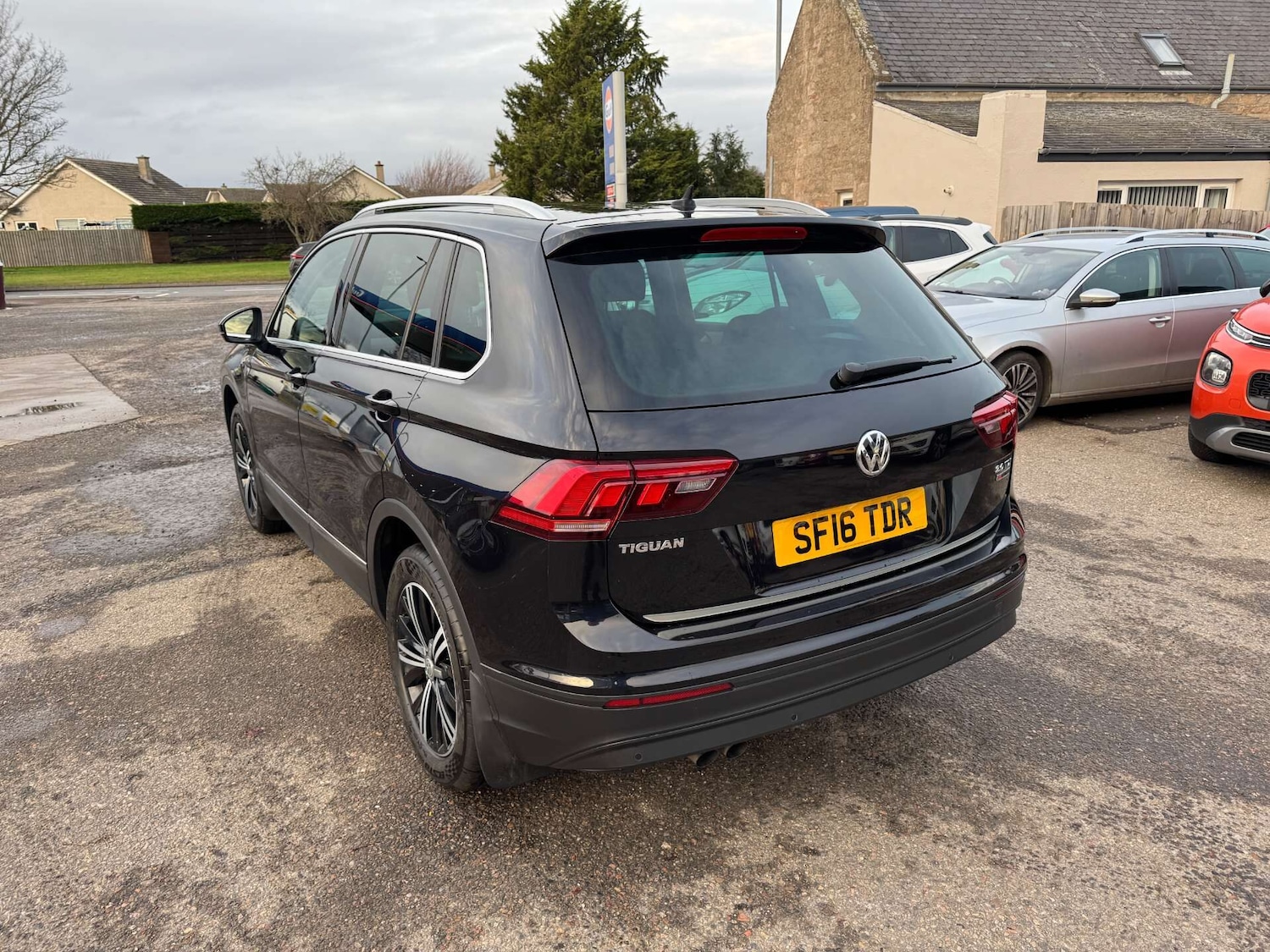 Used Volkswagen Tiguan 2016 for sale - 76909334: Photo 8