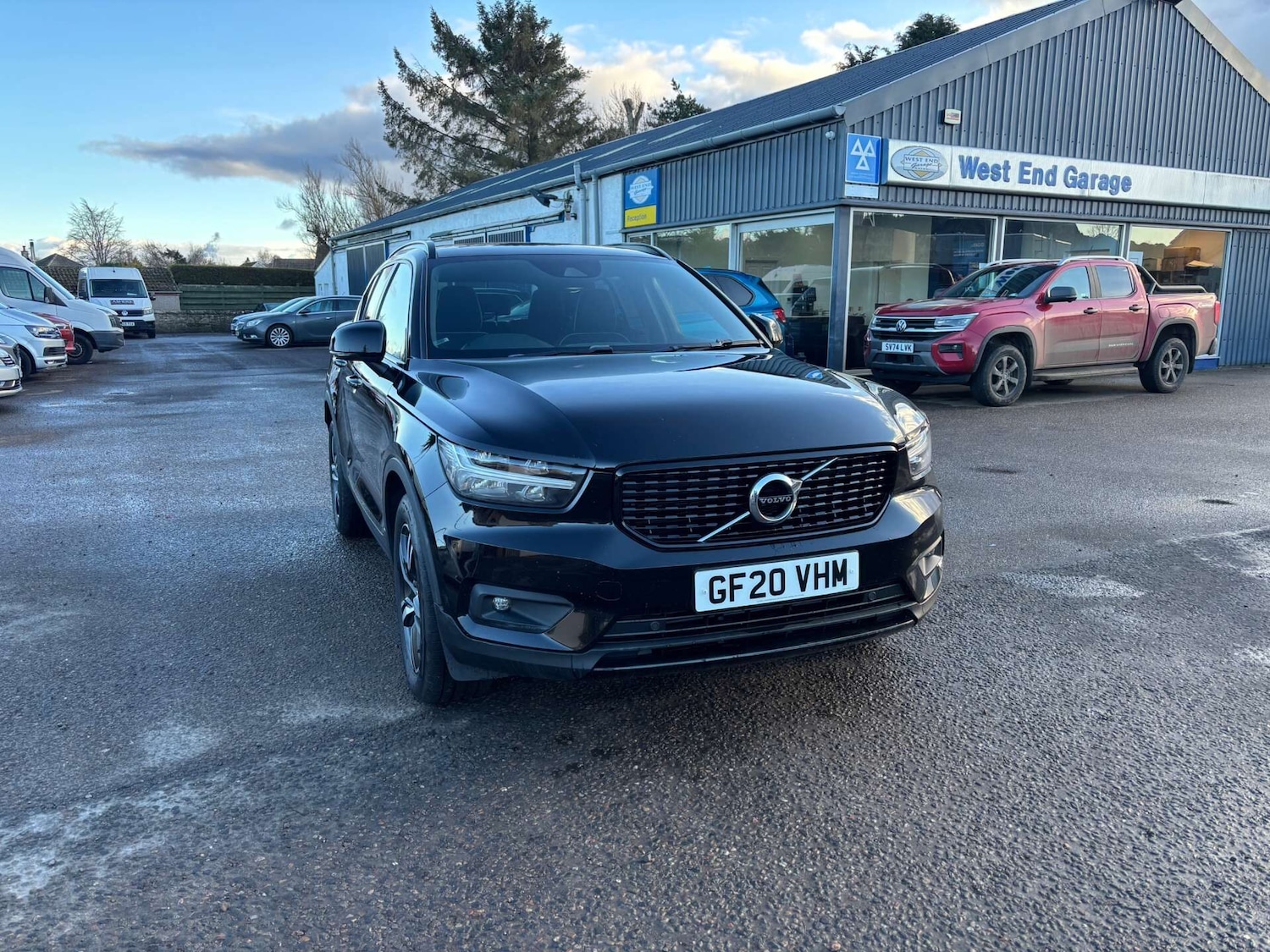 Used Volvo XC40 2020 for sale - 77640253: Photo 2