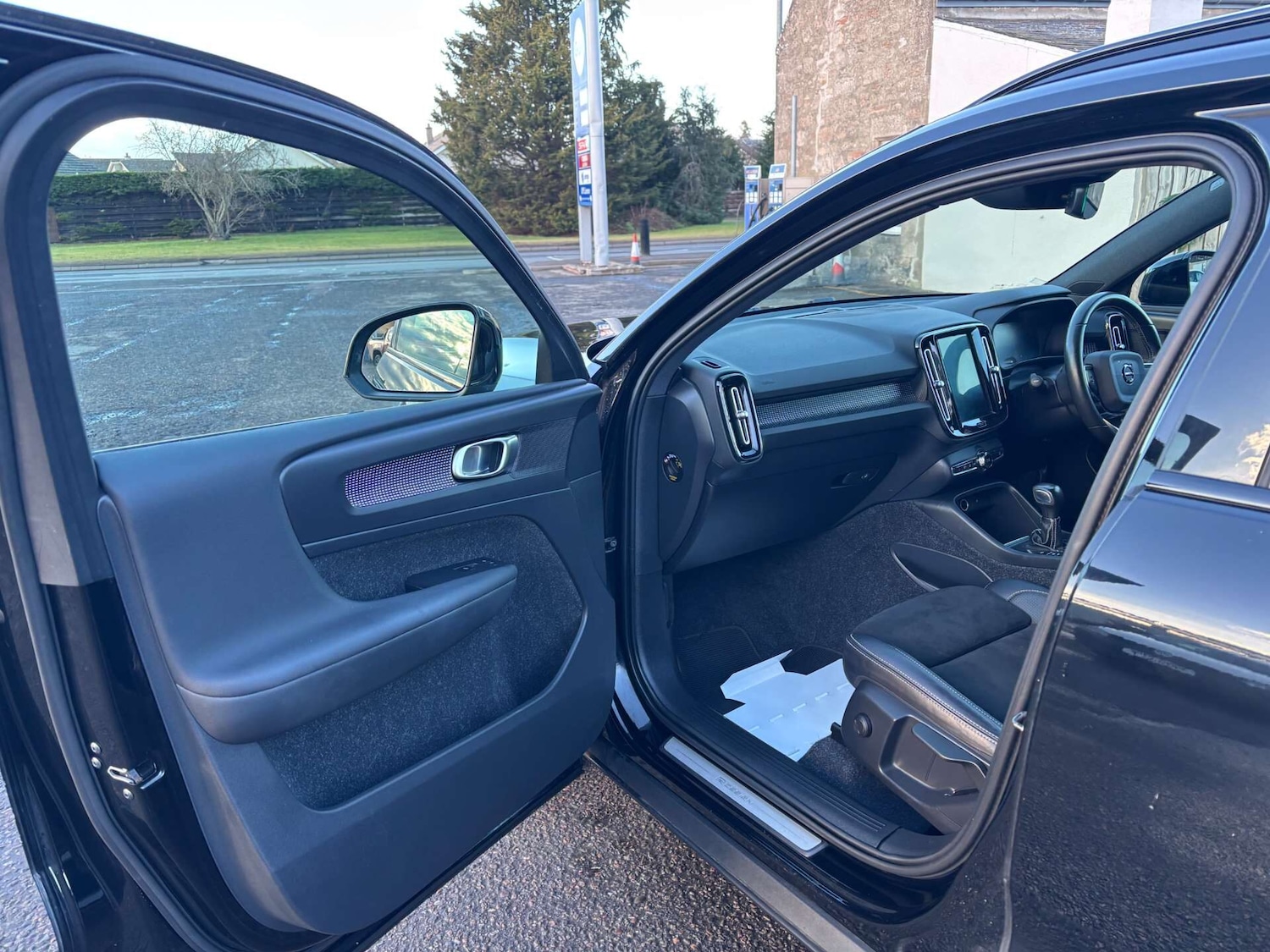 Used Volvo XC40 2020 for sale - 77640253: Photo 22