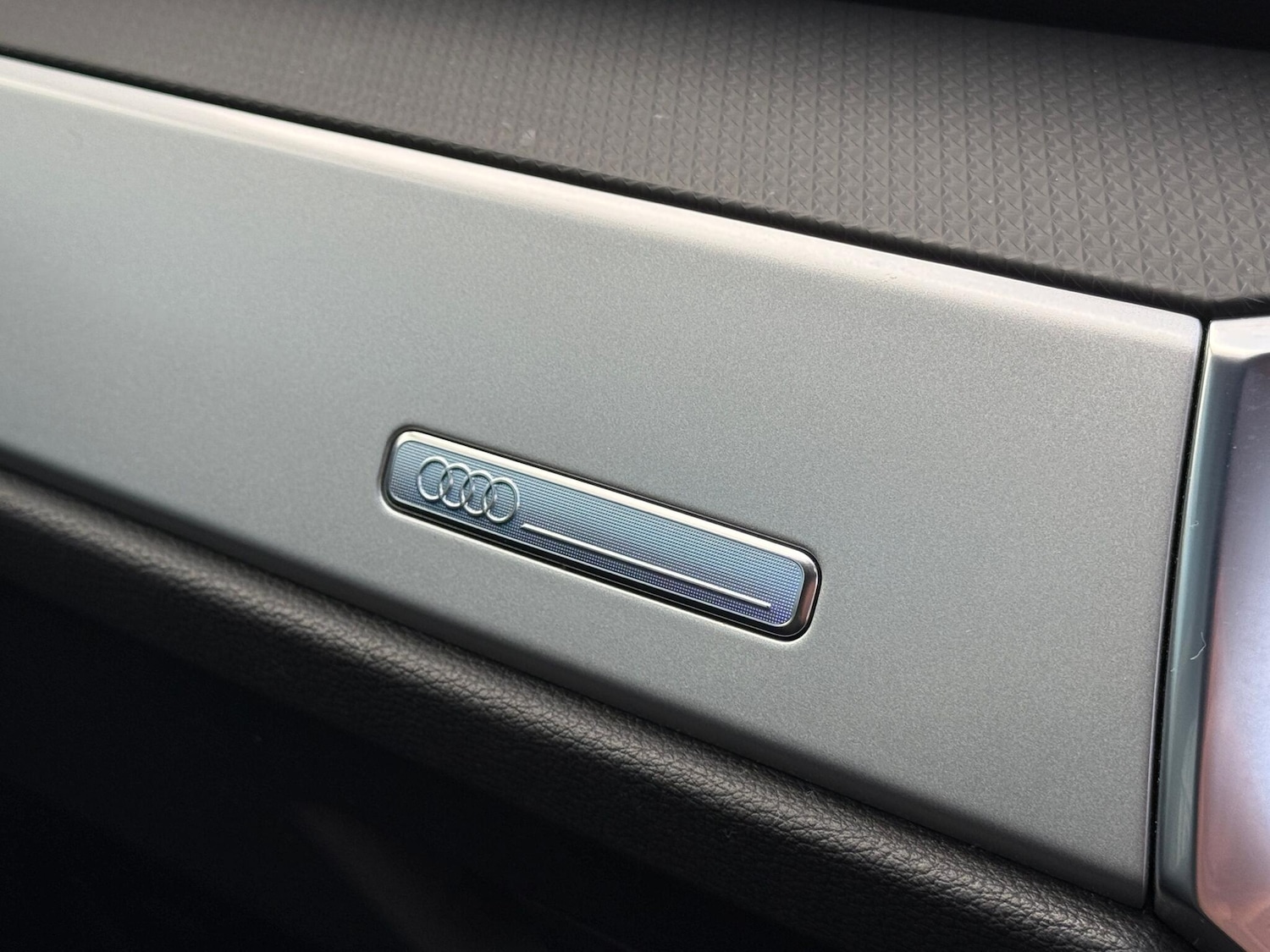 Used Audi Q3 2022 for sale - 76597184: Photo 60