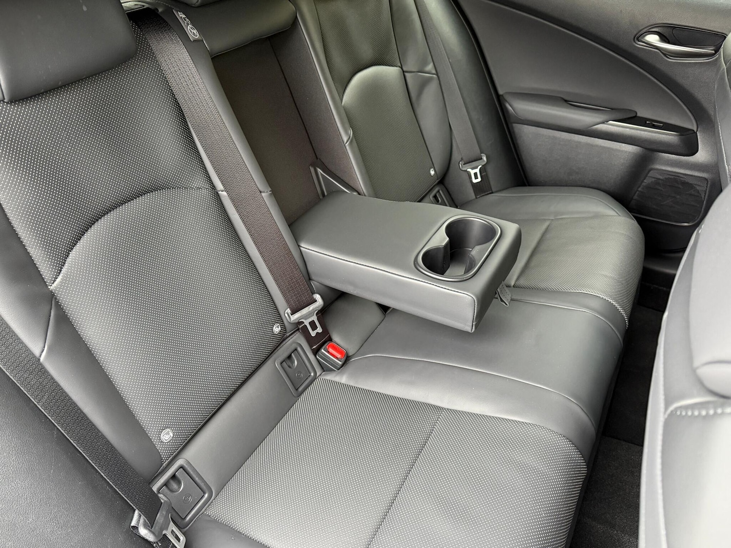 Used Lexus UX 2025 for sale - 76573630: Photo 25